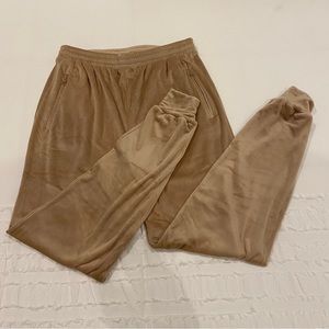 Skims velour jogger size M color honey